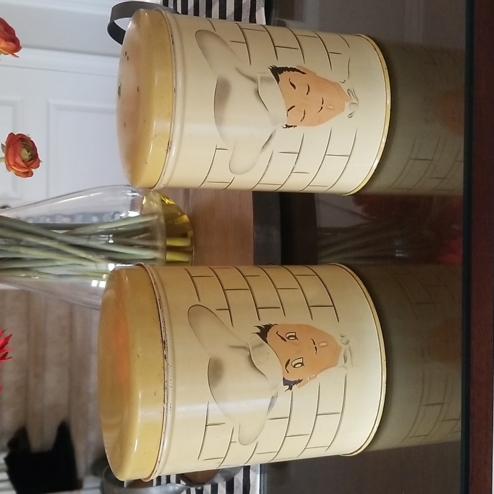 1950s Parker metal canister